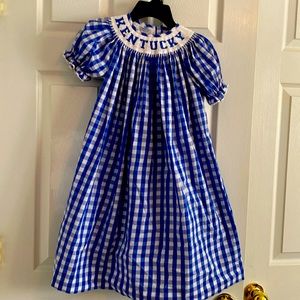 Kentucky smocked dress size 6